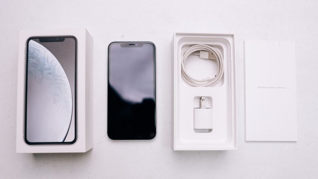 Best Phones 2025 – Top Smartphones for Performance & Camera Best Phones to Buy